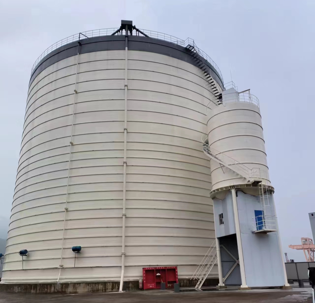 大茂镇10万吨水泥钢板库